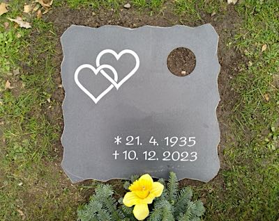 Liegestein aus Naturstein