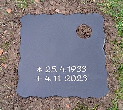 Liegestein in zeitloser Gestaltung