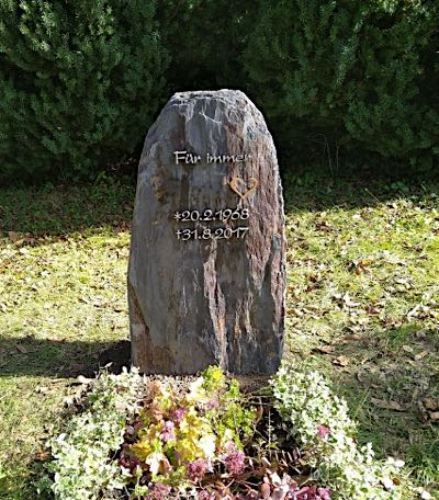 Urnengrabmal mit individueller Ausstrahlung