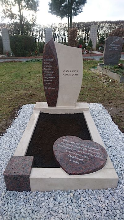 Urnengrabmal in zeitloser Gestaltung