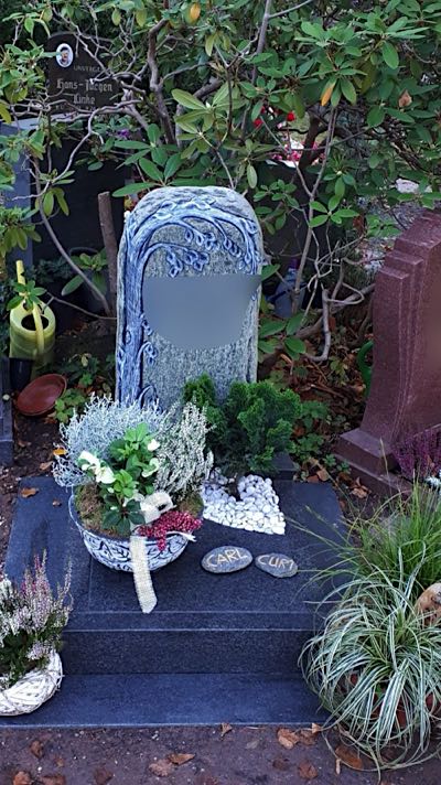 Urnengrabmal mit individueller Ausstrahlung